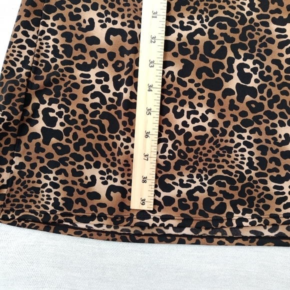 BCBGMAXAZRIA Leopard Print Faux Wrap Midi Dress - Size S - Picture 7 of 8
